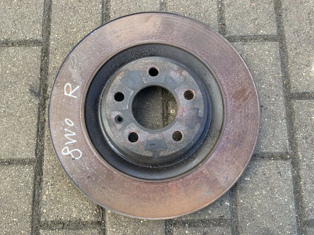 Tagumine piduriketas 8W0615601E