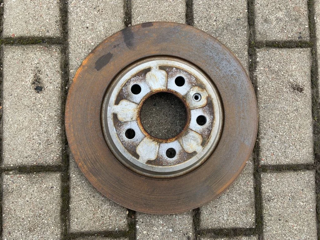Rear brake disc 8K0615601B