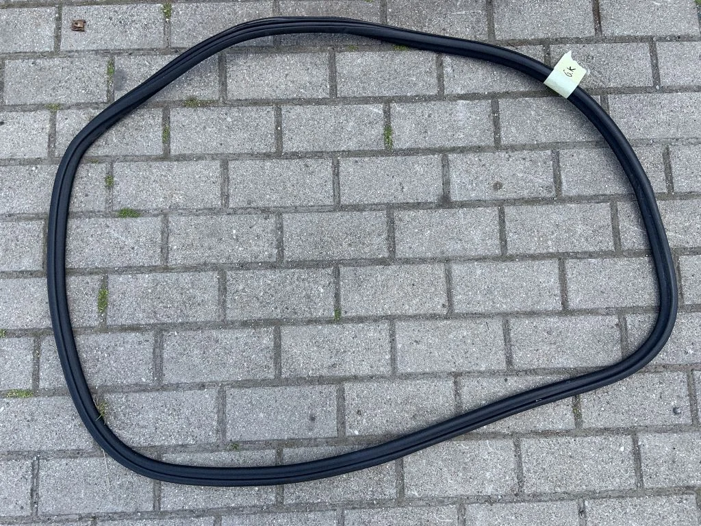 Tagaukse tihend (kere pool) 4G5833721A