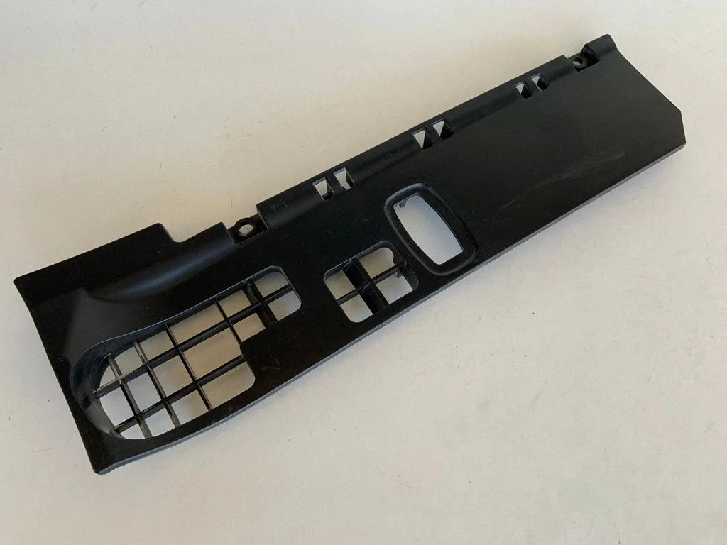 Dashboard lower bottom trim panel – Mercedes-Benz CLA-Class C117 X117 W117 (2013-2019)