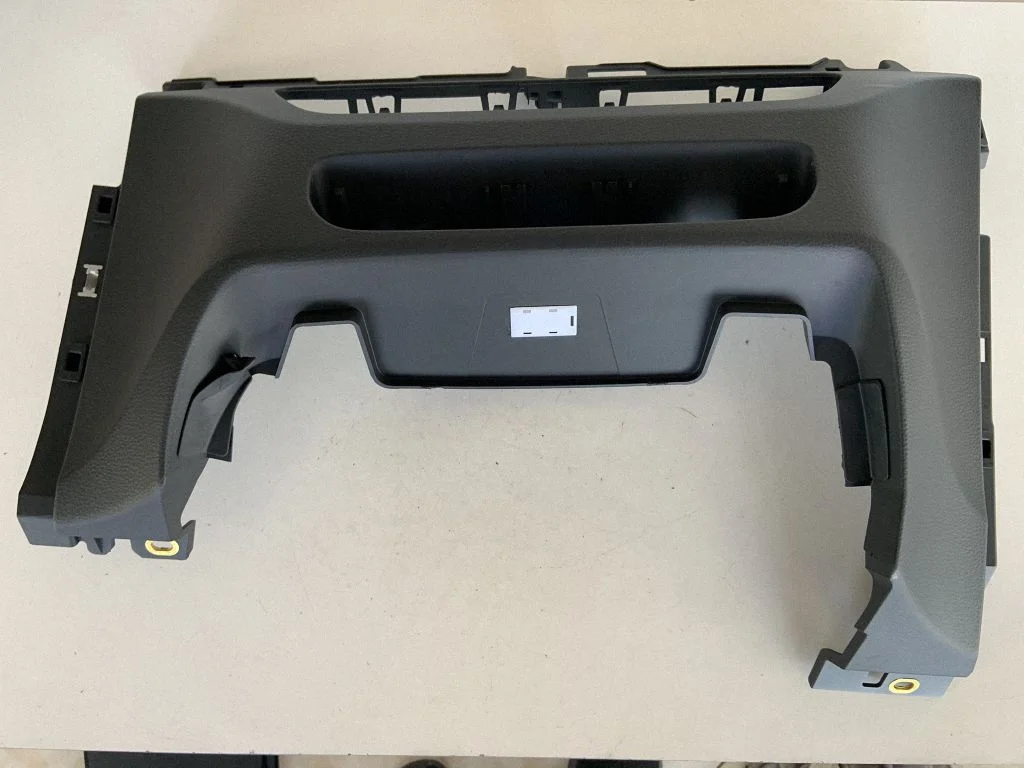 Armatuurlaua alumine viimistluspaneel – Audi Q5 SQ5 FY (2017-2025)