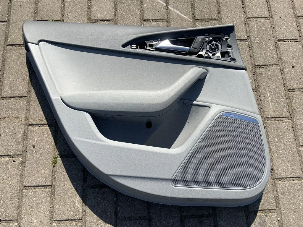Apmušimas galinių durų (obšifke)