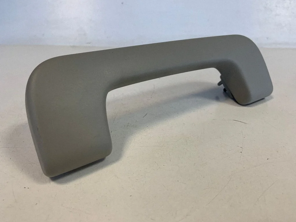 Front interior roof grab handle 8P0857607K