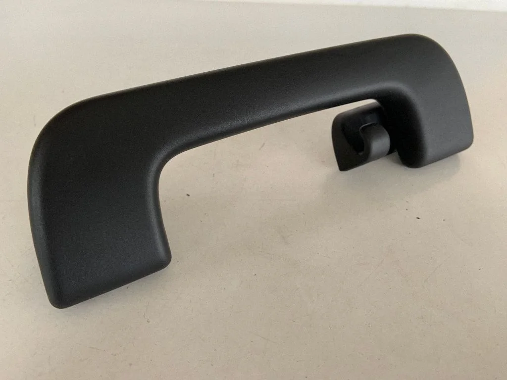 Tagumine lae käepide – Audi A4 S4 B9 (2015-2019)