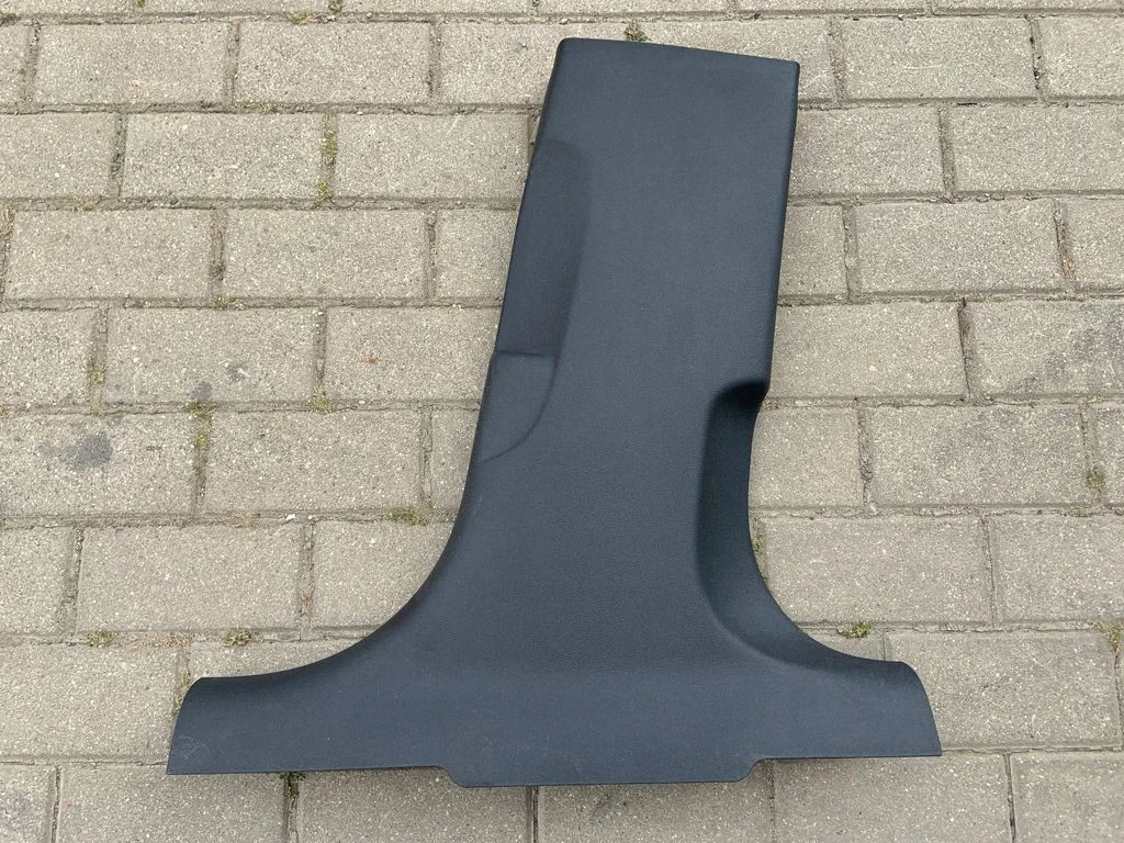 (B) piilari kate (alumine) – Audi A7 S7 4G (2011-2017)