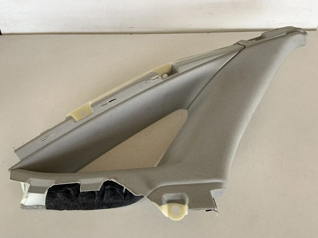 (C) pillar trim – Audi A8 S8 D4 4H (2010-2016)