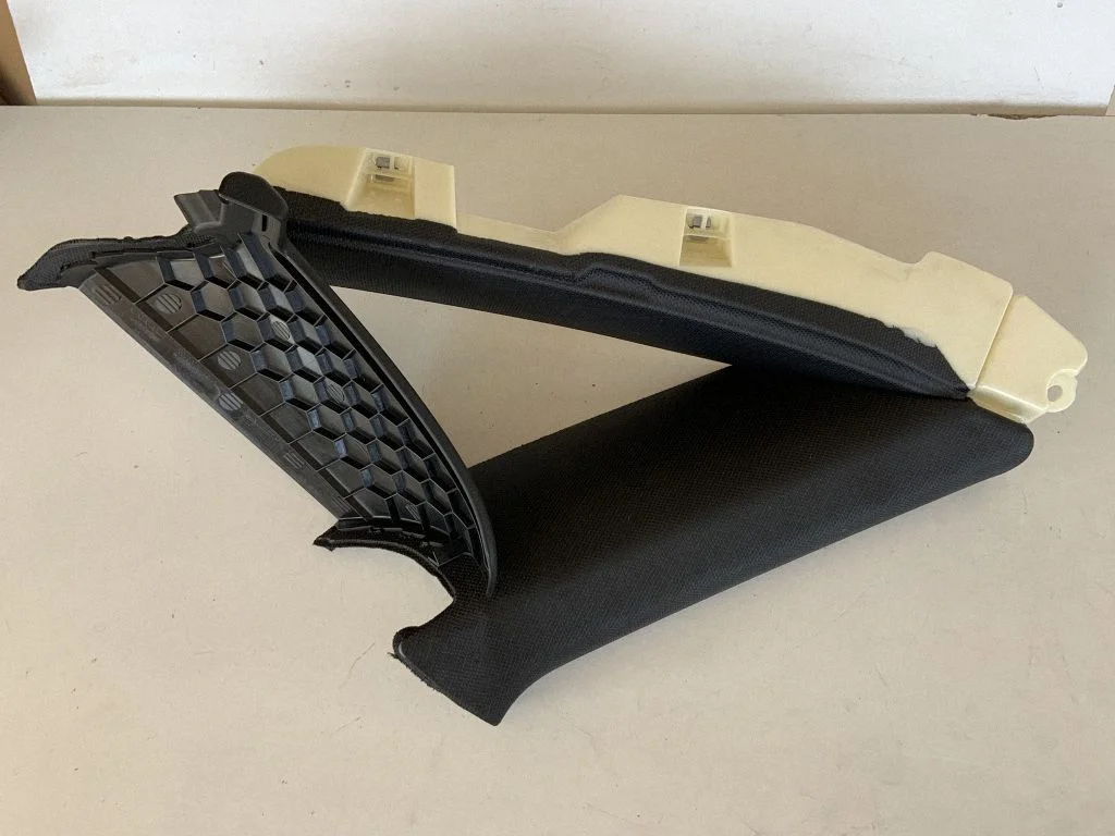 (C) pillar trim 8K5867287A