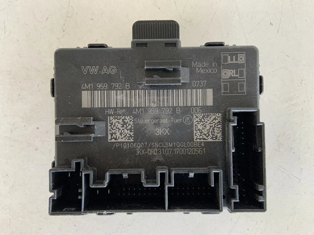Door control unit/module 4M1959792B