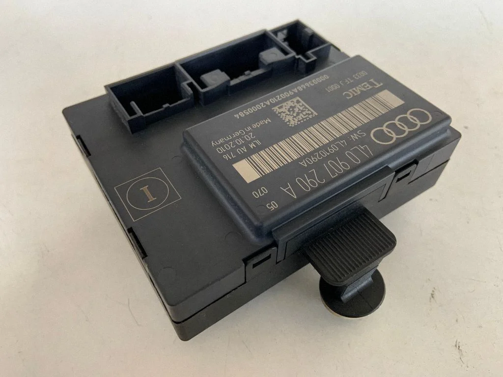 Durų elektronikos valdymo blokas