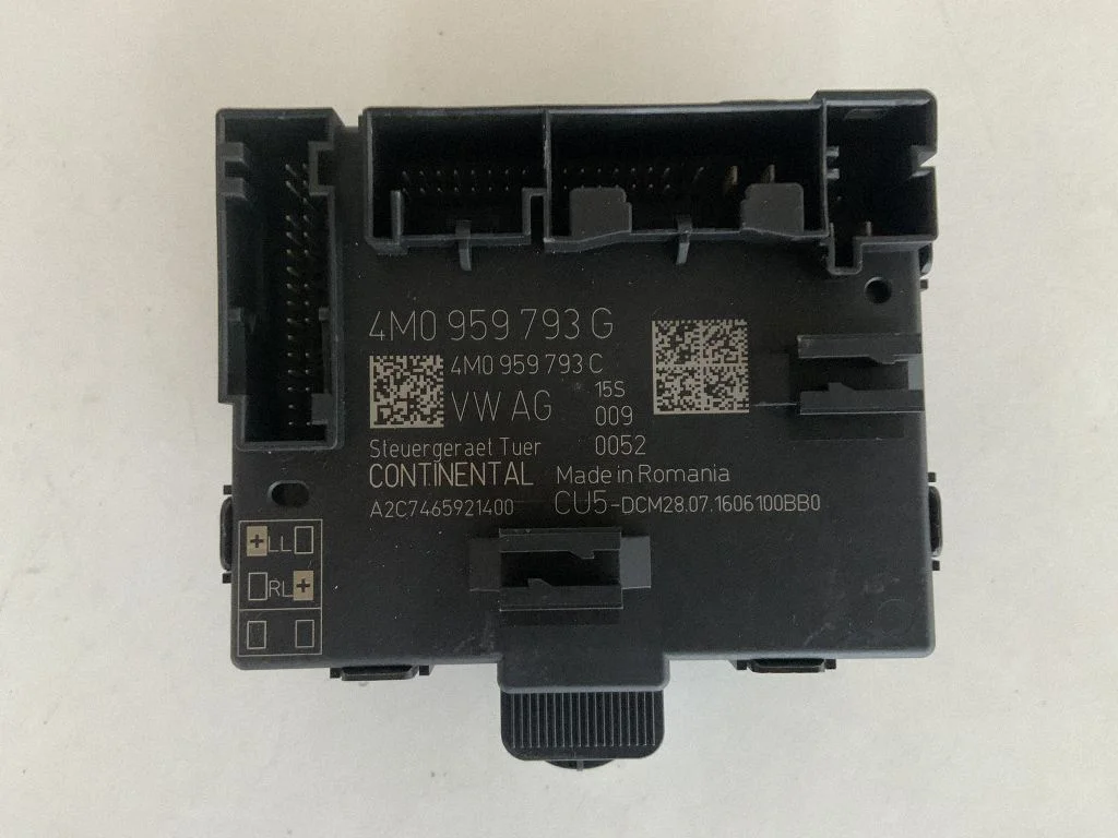 Door control unit/module – Audi Q7 4M (2015-)