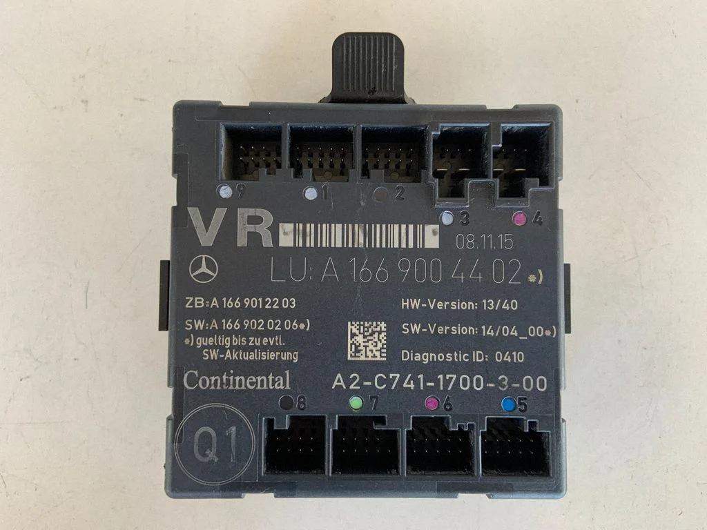 Door control unit/module – Mercedes-Benz CLA-Class C117 X117 W117 (2013-2019)