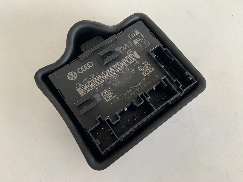 Durų elektronikos valdymo blokas