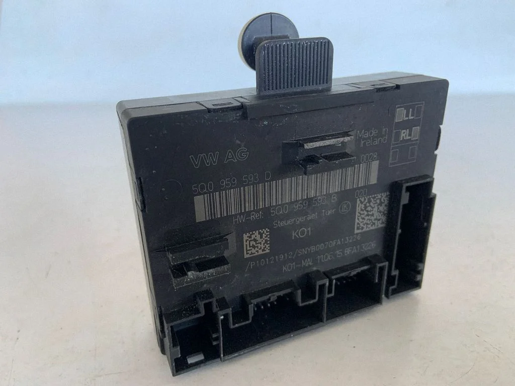 Durų elektronikos valdymo blokas