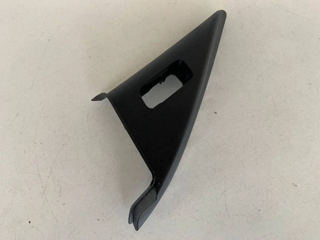 Välispeegli plastkate 4G0857505A