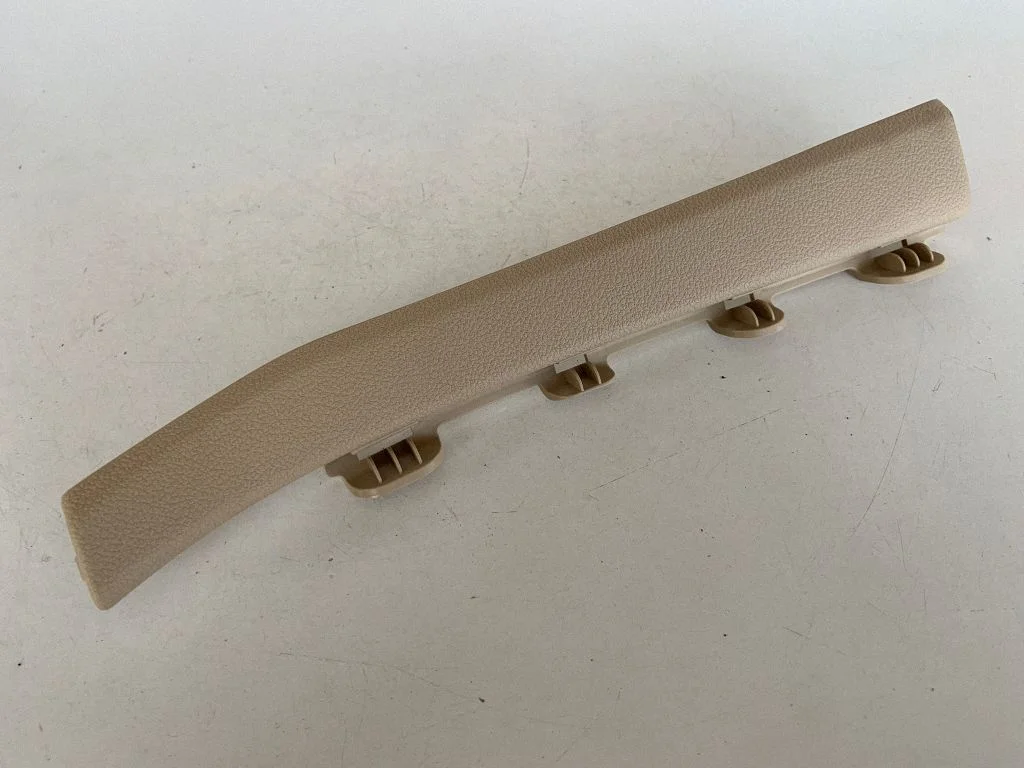 Muu salongiosa 4G0868204