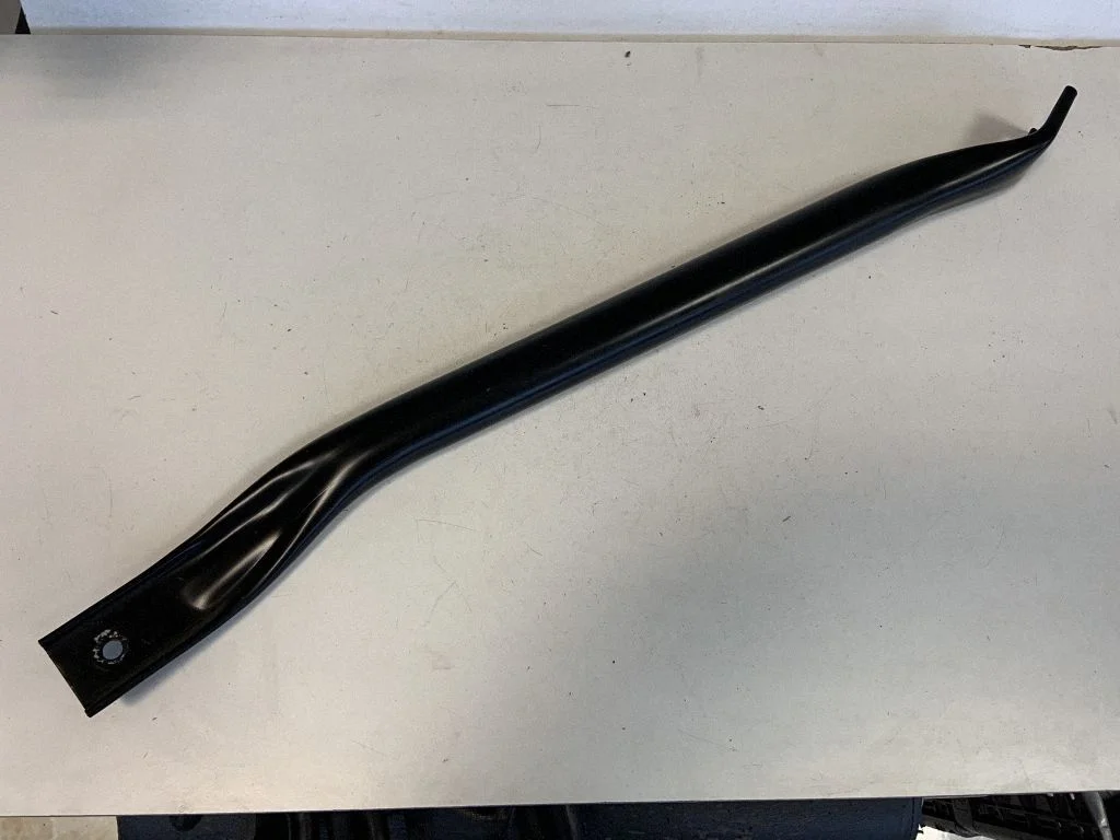Other engine bay part 8R0805619