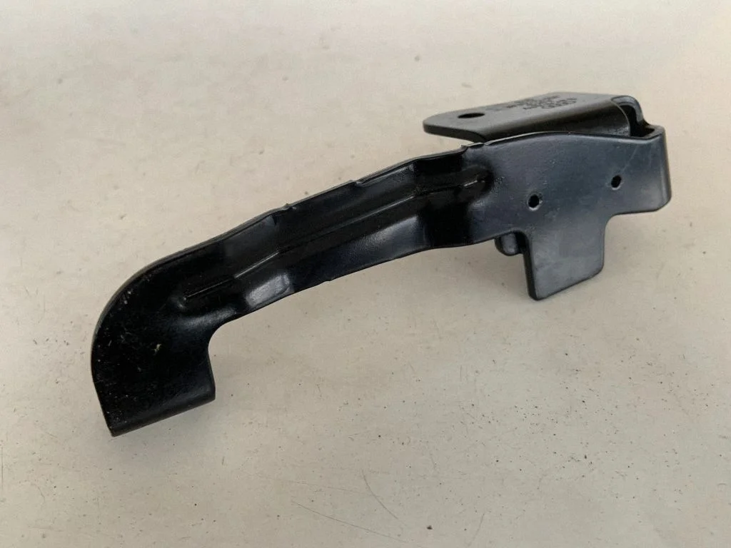 Kita variklio skyriaus detalė