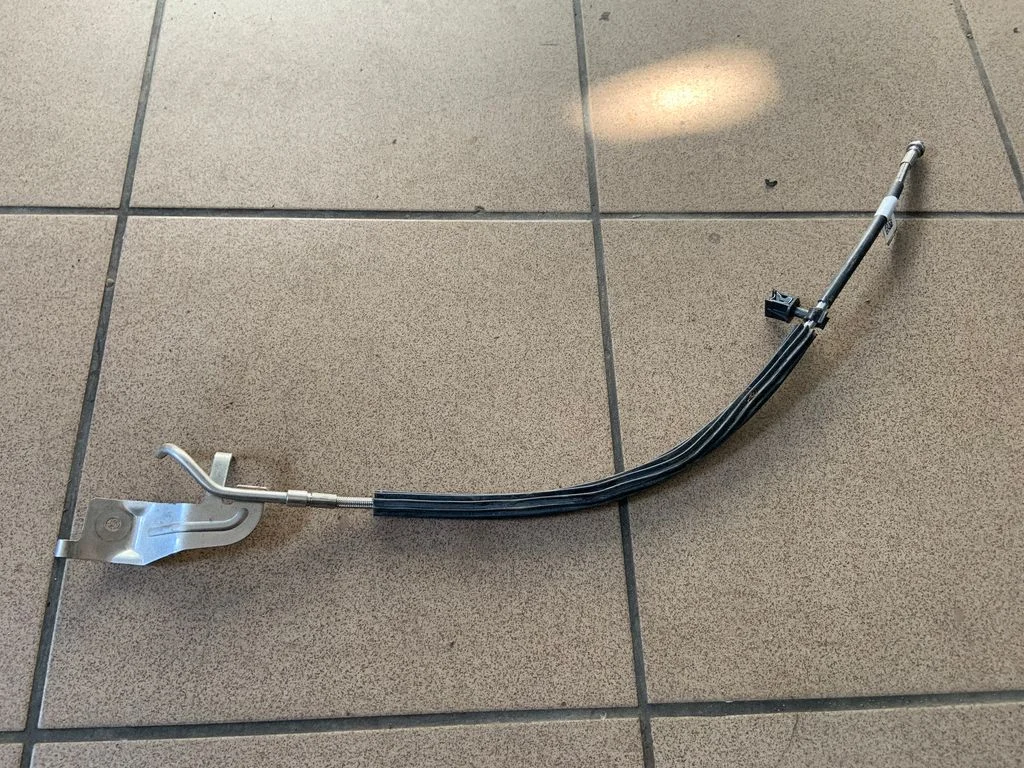 Other engine bay part 2058301203