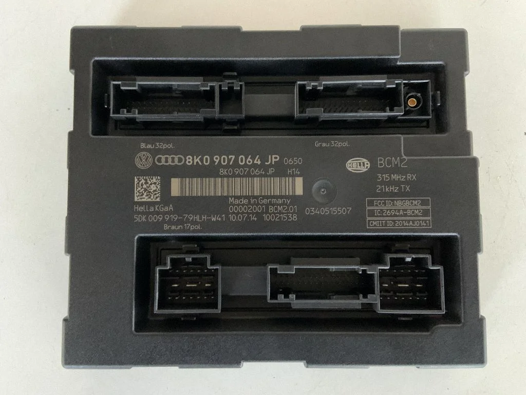 Comfort/convenience module 8K0907064JP