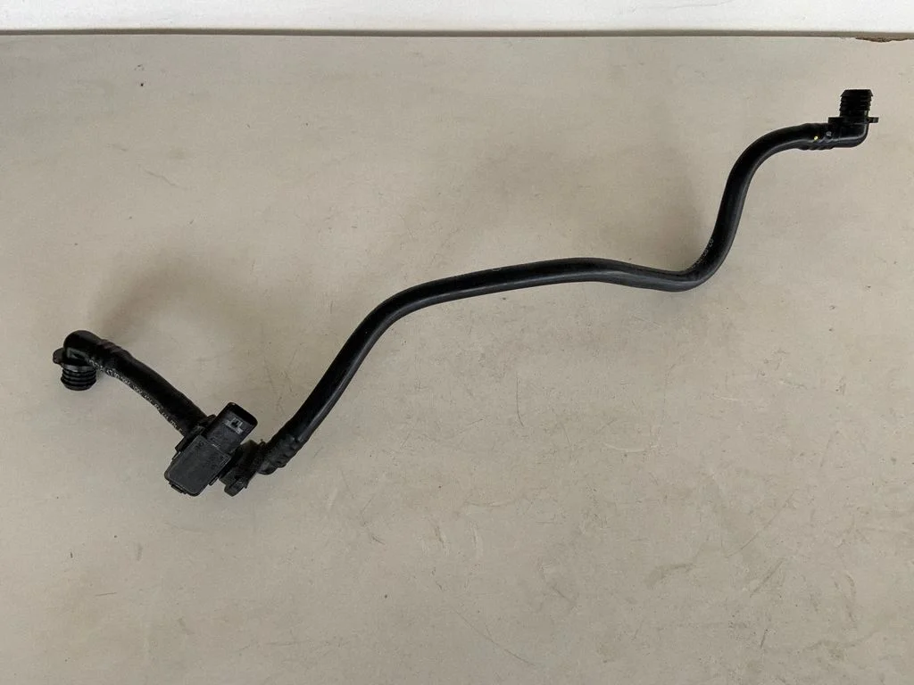 Vacuum line/pipe/hose – Audi A7 S7 4G (2011-2017)