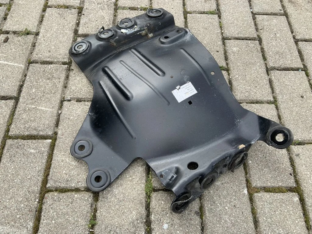 Other body part – Audi Q7 4M (2015-)