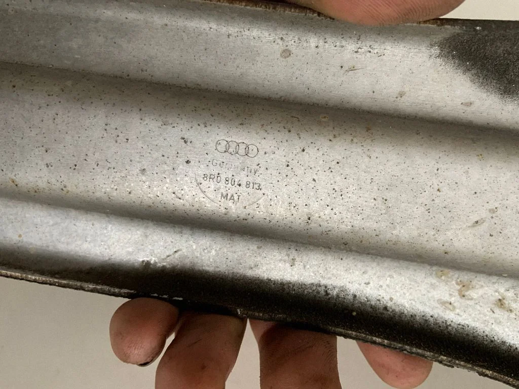 Other body part 8R0804813