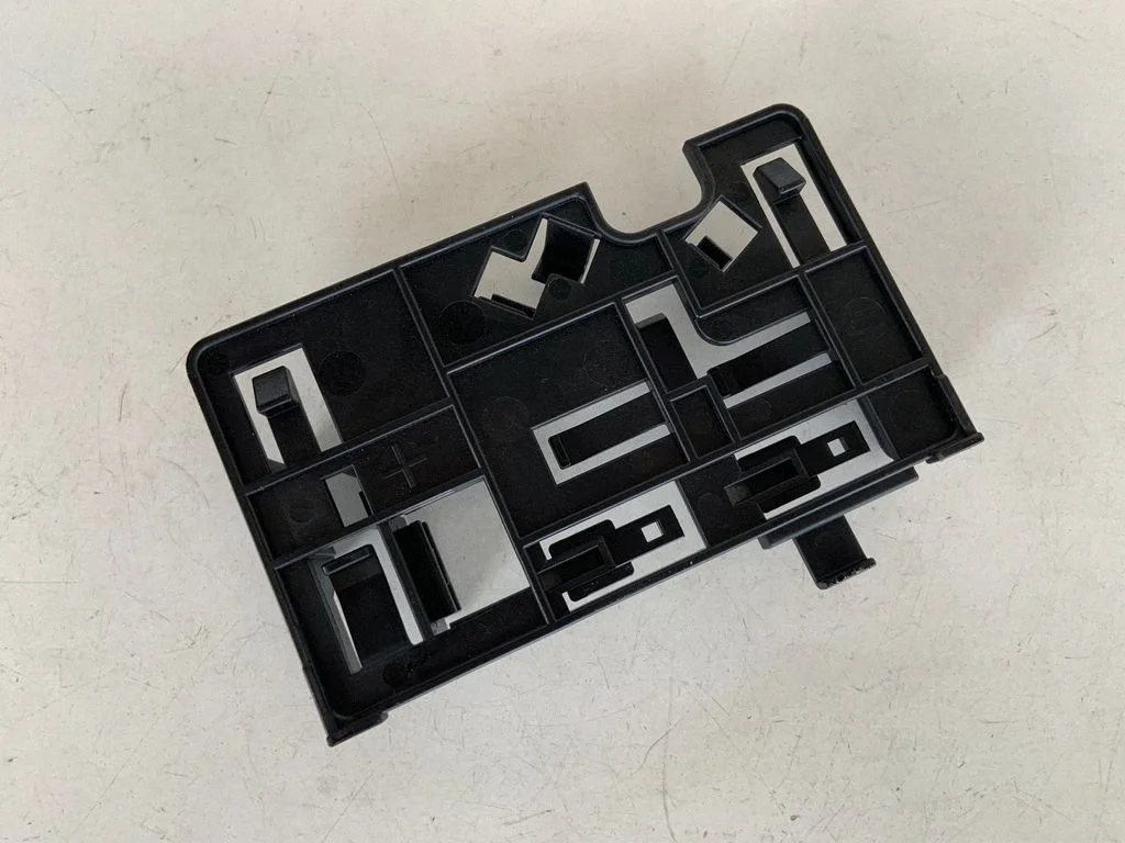 Muu kereosa 4G8971845