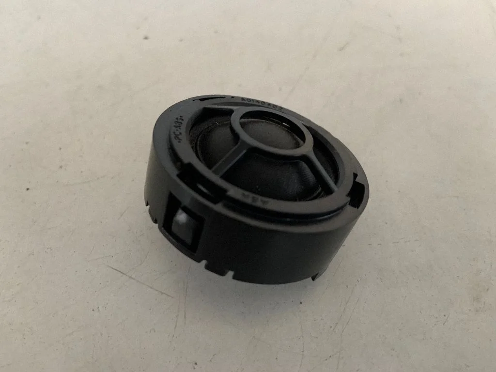 Front door high frequency speaker 8R0035399B