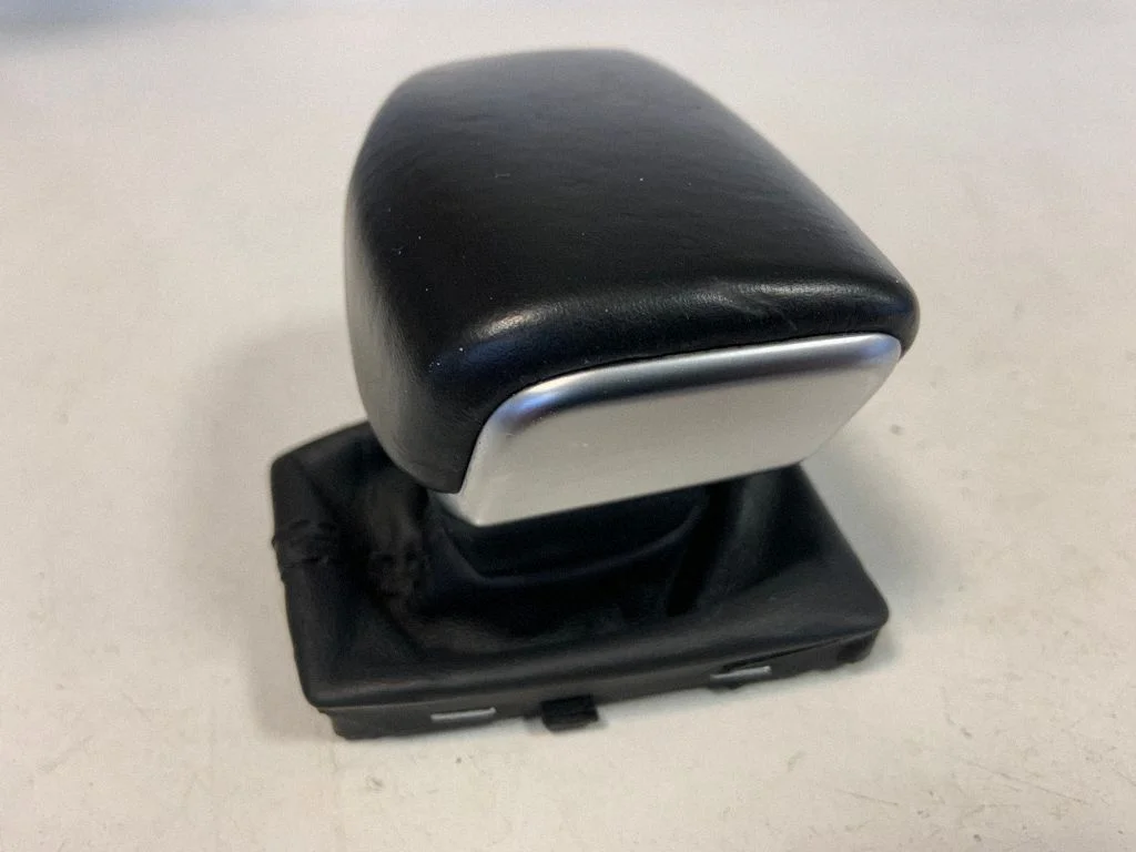 Gear lever shifter trim leather/knob – Audi Q7 4M (2015-)