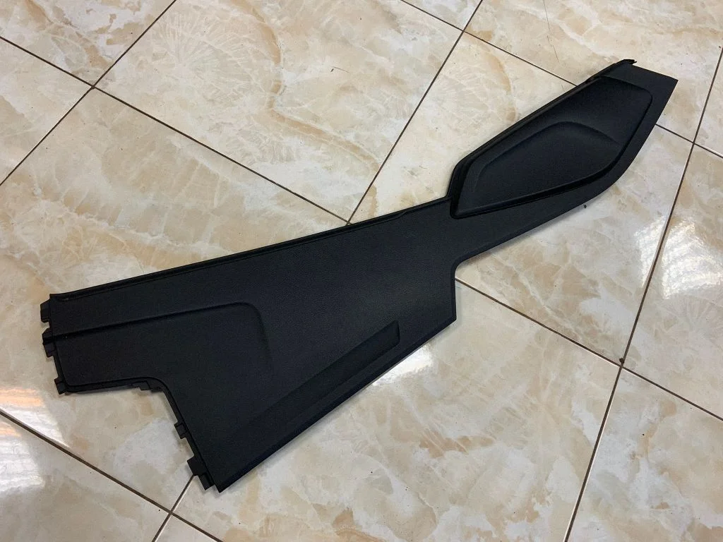 Other center console (tunnel) element – Audi Q7 4M (2015-)