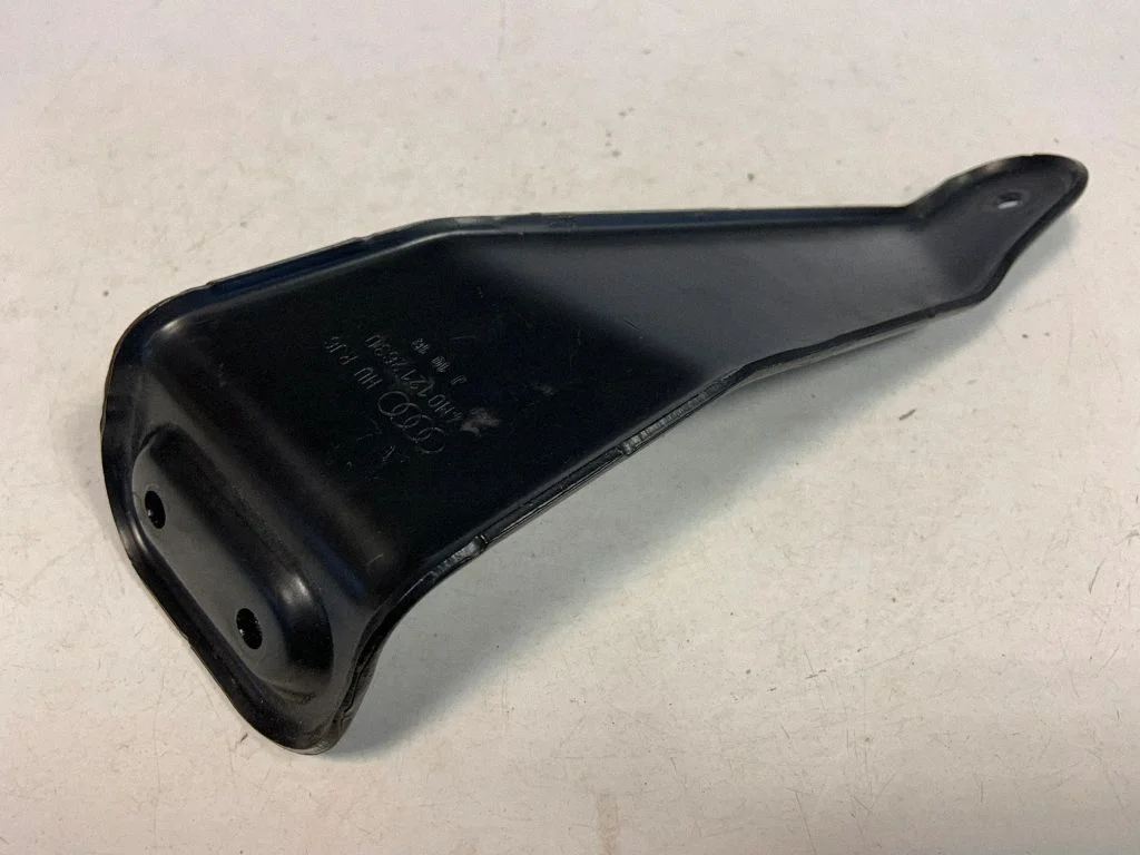 Radiator mount bracket 4M0121263D