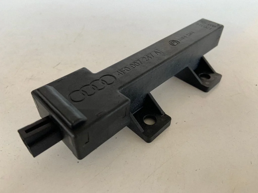 Keyless (KESSY) go control unit/module 4F0907247A