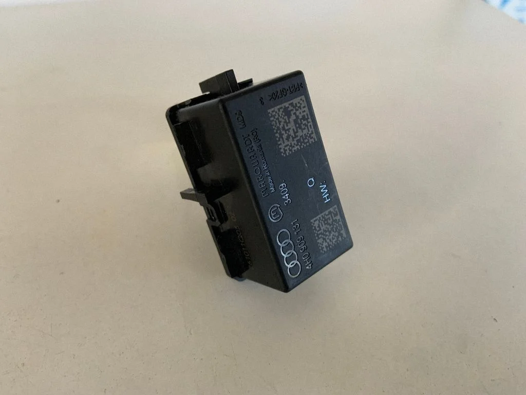 Beraktės sistemos KESSY (keyless) valdymo blokas/ modulis