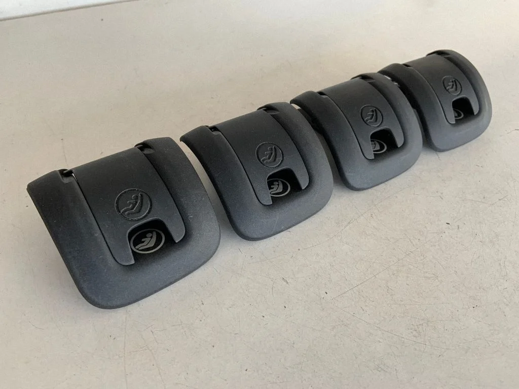 ISOFIX dangtelis
