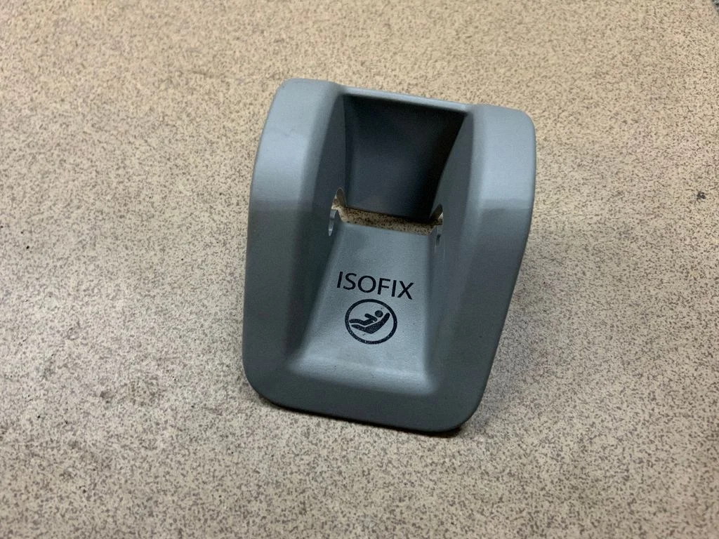ISOFIX dangtelis