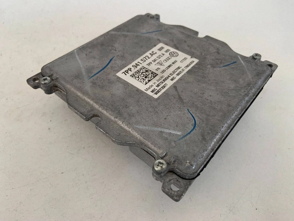 LED ballast control module 7PP941572AC