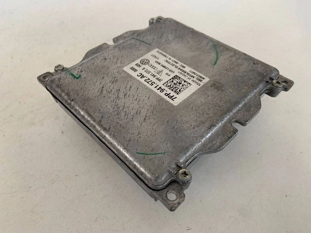 LED ballast control module 7PP941572AC