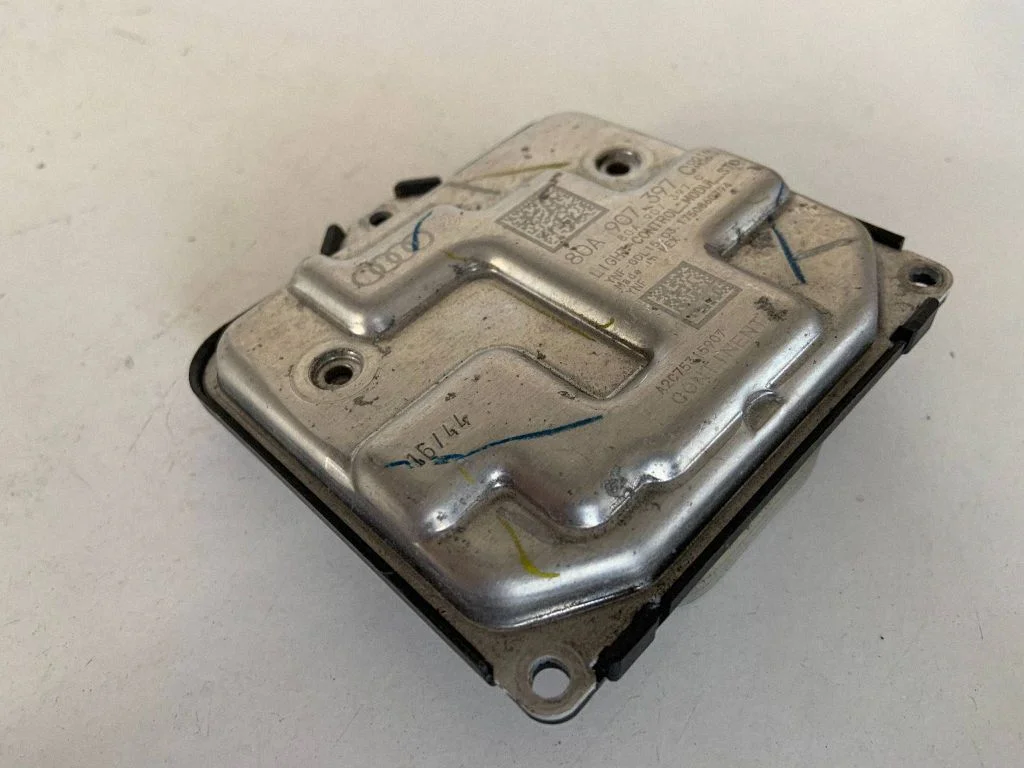 LED ballast control module 80A907397C