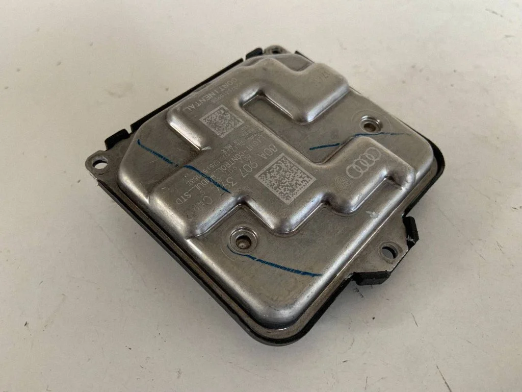 LED ballast control module 80A907397C