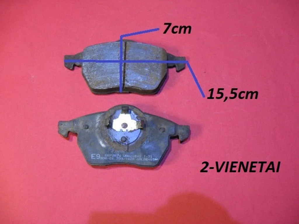 Brake pads (front) WVA21848