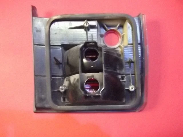 Tailgate rear/tail lights 3A9945108C