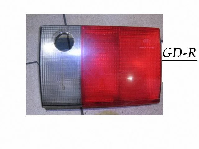 Tailgate rear/tail lights 8A9945094