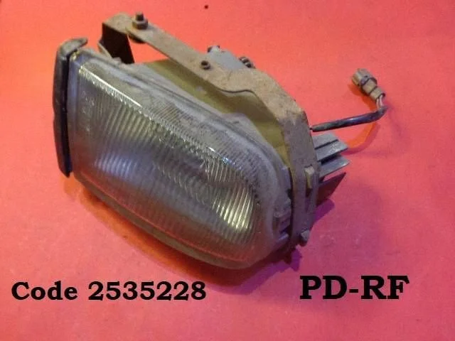Priekšējais miglas lukturis 2535228