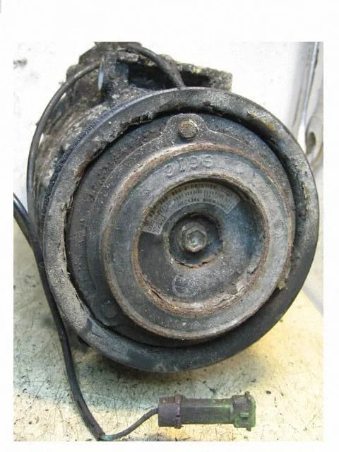 Air conditioning (A/C) compressor (pump) GE4472208181