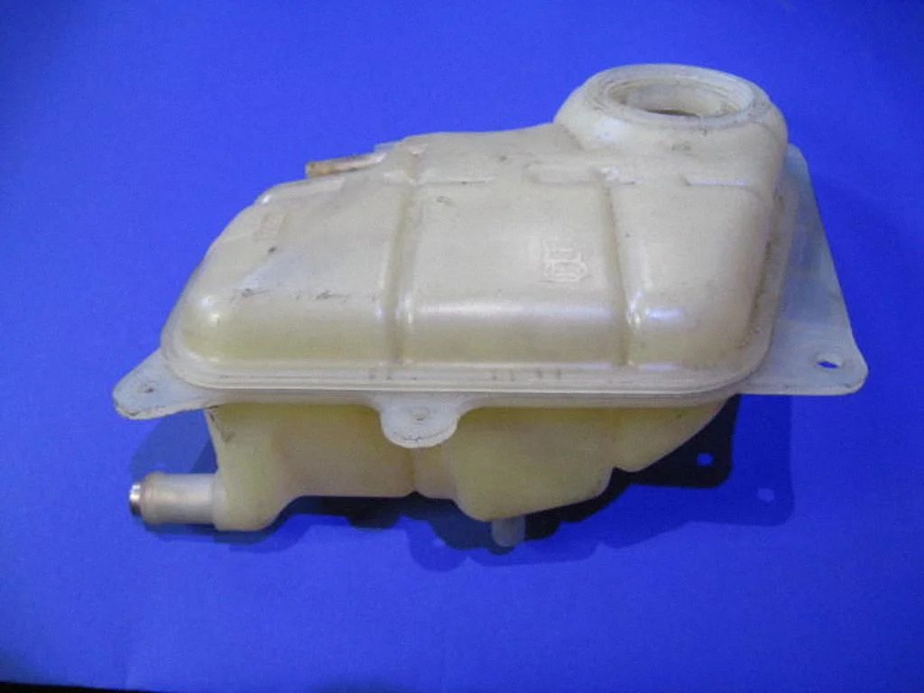 Coolant expansion tank/reservoir 8D0121403J