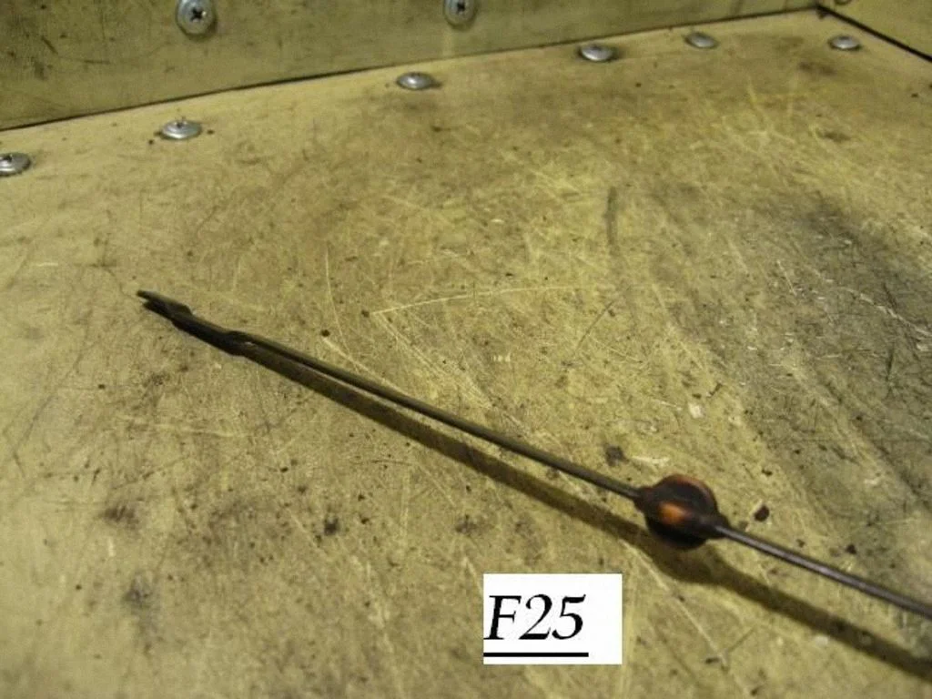 Oil level dip stick 038115611B