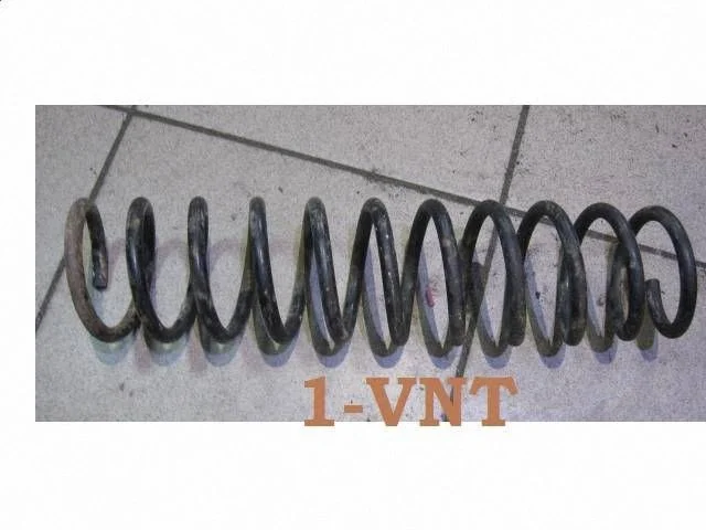 Tagumine keerdvedru V40Q90S10