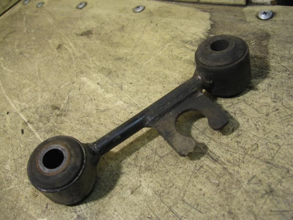 Rear anti-roll bar/stabilizer link