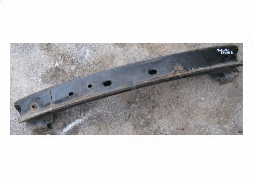 Front bumper cross member XS41A107