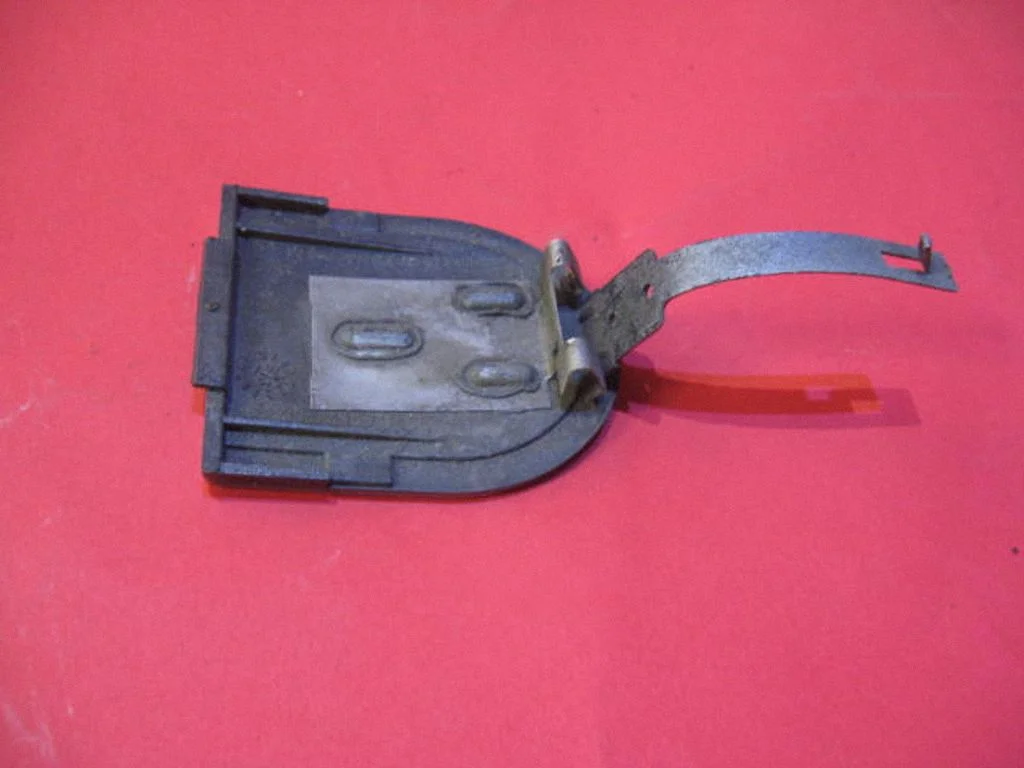 Rear bumper row hook cap/cover 90580831